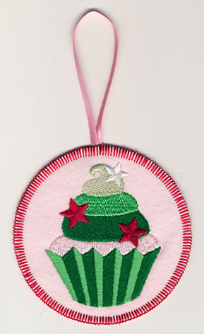 Frosted with Stars Cupcake Ornament (In-the-Hoop)