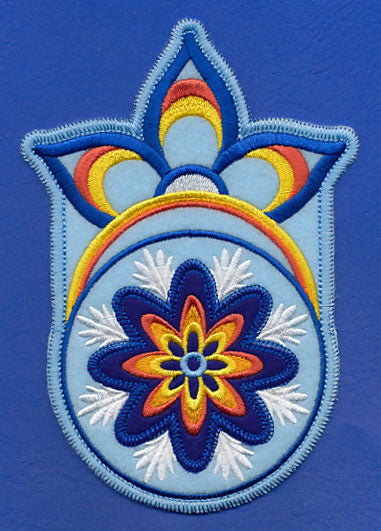 Majolica Flower Silverware Holder (In-the-Hoop)