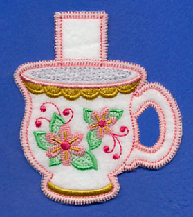 Teacup Clothespin Cozy 1 (In-the-Hoop)