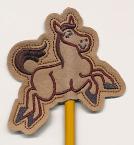 Galloping Horse Topper (In-the-Hoop)