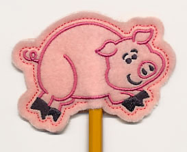 Petunia the Pig Topper (In-the-Hoop)