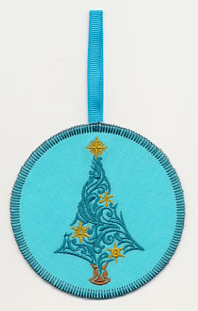 Festive Filigree Tree 4 Ornament (In-the-Hoop)
