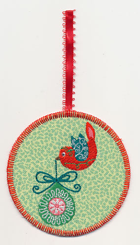Tweet Christmas 4 Ornament (In-the-Hoop)