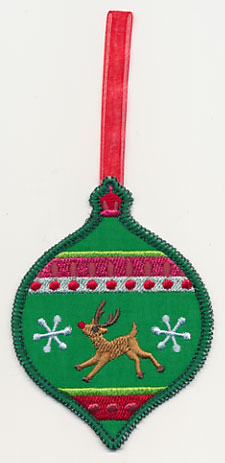 Christmas Ornament with Reindeer (In-the-Hoop)