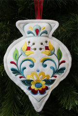 Christmas Vintage Ornament (In-the-Hoop)