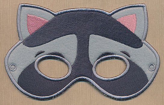 Woodland Raccoon Mask - Large (In-the-Hoop)