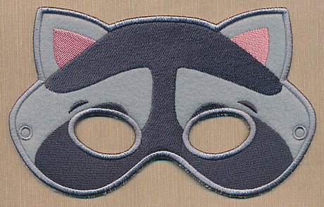 Woodland Raccoon Mask - Large (In-the-Hoop)