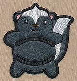 Woodland Skunk Napkin Holder (In-the-Hoop)