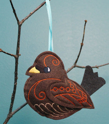 Junco Stuffie (In-the-Hoop)