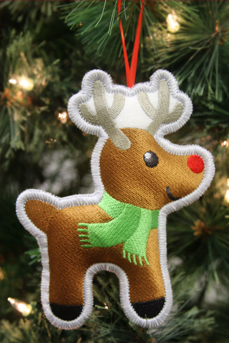 Heirloom Christmas Ornament - Reindeer (In-the-Hoop)
