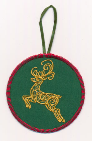 Filigree Reindeer Ornament (Goldwork) (In-the-Hoop)