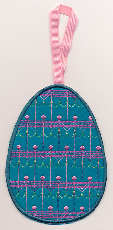 Easter Egg Treat Holder 2 (In-the-Hoop)