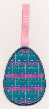 Easter Egg Treat Holder 2 (In-the-Hoop)