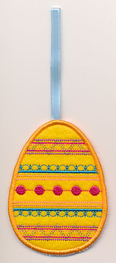 Easter Egg Treat Holder 3 (In-the-Hoop)