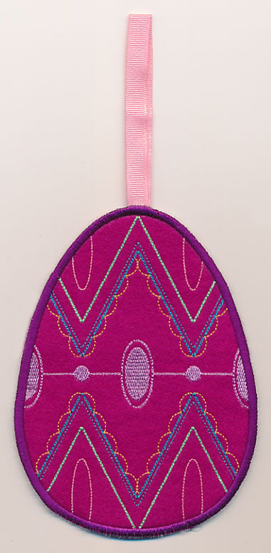 Easter Egg Treat Holder 4 (In-the-Hoop)