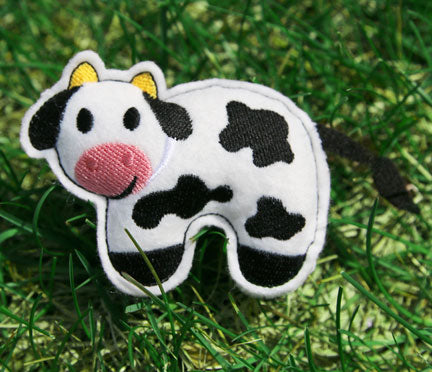 Cow Barnyard Stuffie (In-the-Hoop)