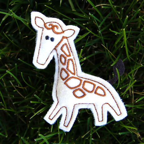 Safari Giraffe Stuffie (In-the-Hoop)