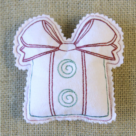 Christmas Stuffie - Gift (In-the-Hoop)