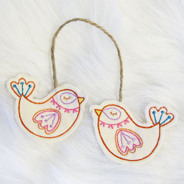 Bird Pair Ornament (In-the-Hoop)