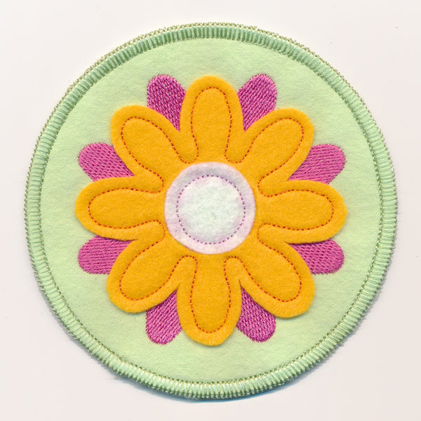 Spring Coaster - Flower (In-the-Hoop)