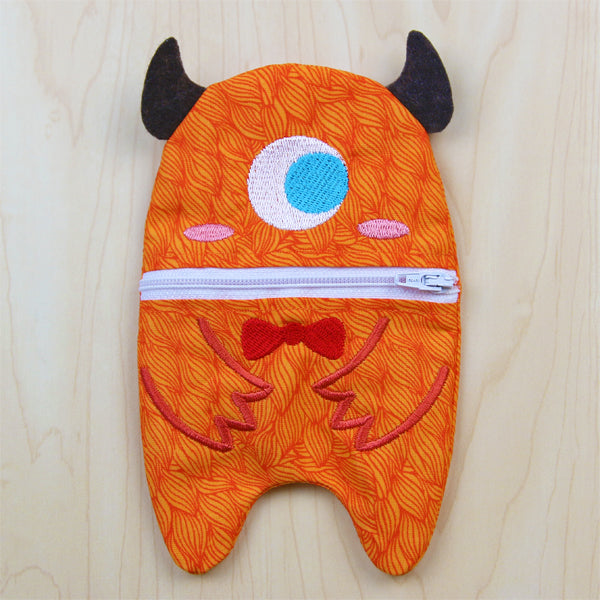 Little Monster Zipper Pouch (In-the-Hoop)