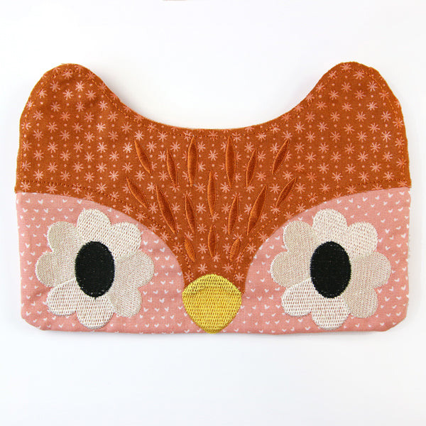Owl Right Zipper Pouch (In-the-Hoop)