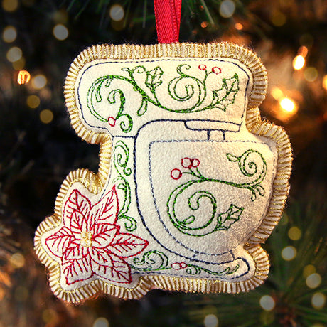 Crafty Christmas Stand Mixer Ornament (In-the-Hoop)