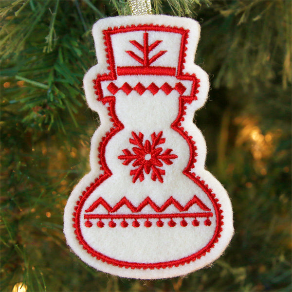 Nordic Christmas Ornament - Snowman (In-the-Hoop)