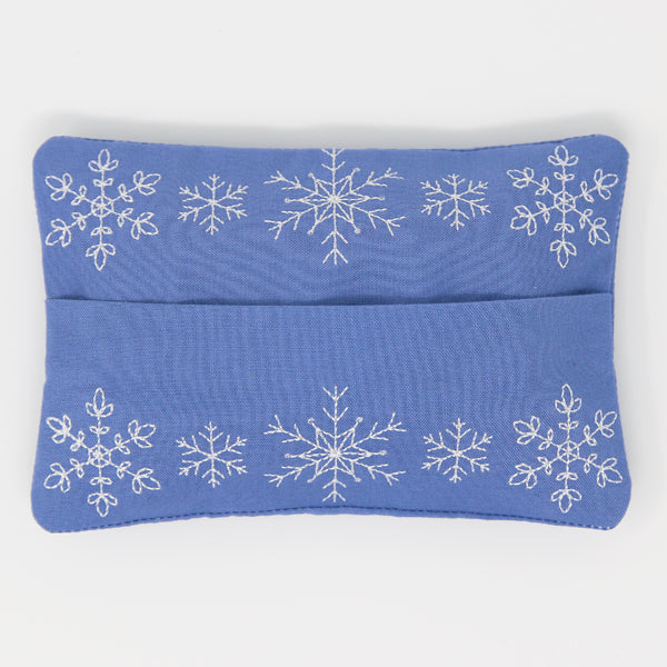 Snowflakes Tissue Holder (In-the-Hoop)