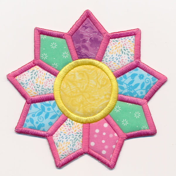 Blooming Daisy Trivet (In-the-Hoop)