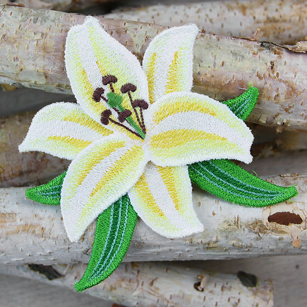 Layered Lily (In-the-Hoop)