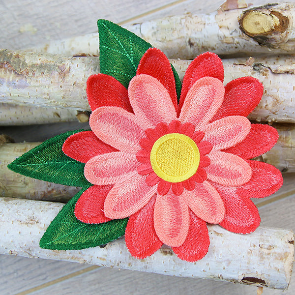 Layered Daisy (In-the-Hoop)