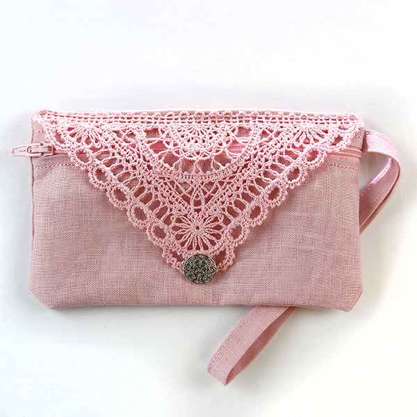 Lacy Envelope Clutch (In-the-Hoop)