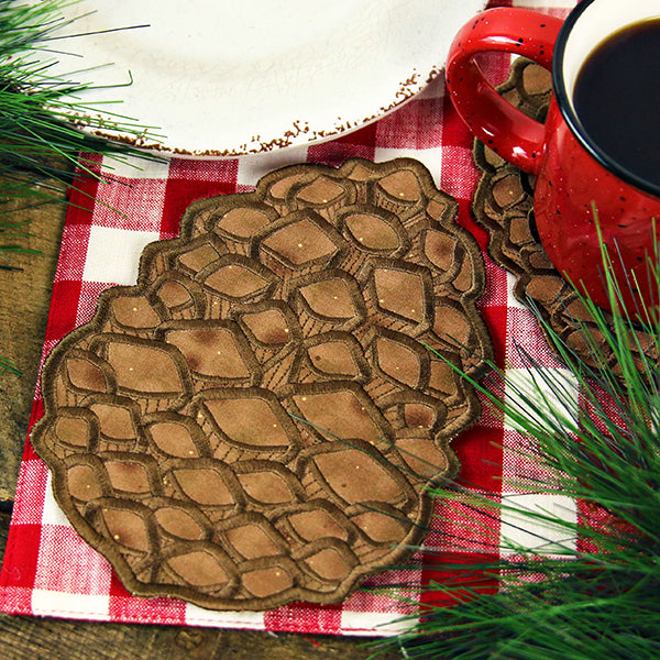 Pretty Pinecone Trivet (In-the-Hoop)