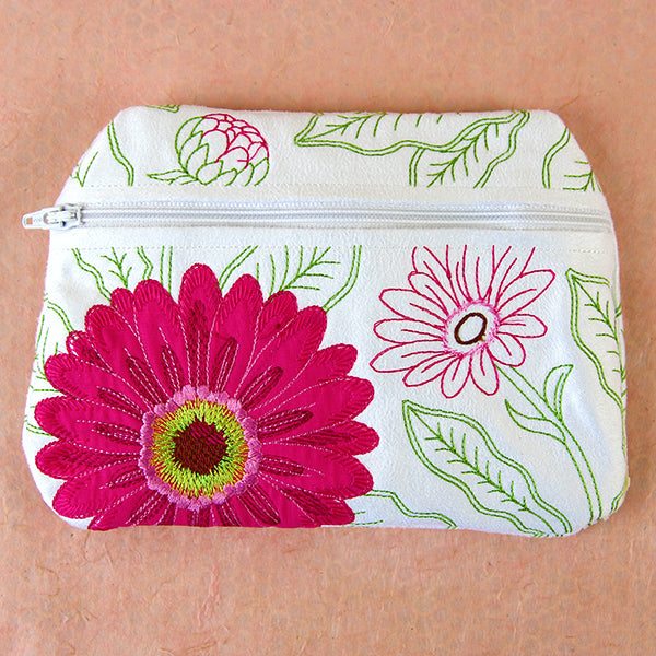 Blossoming Applique Zipper Pouch (In-the-Hoop)