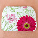 Blossoming Applique Zipper Pouch (In-the-Hoop)