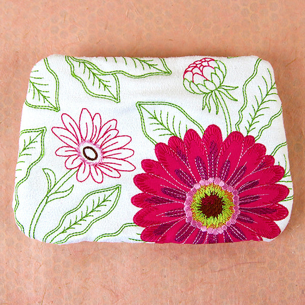 Blossoming Applique Zipper Pouch (In-the-Hoop)