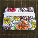 Wildflower Lined Zipper Pouch (In-the-Hoop)
