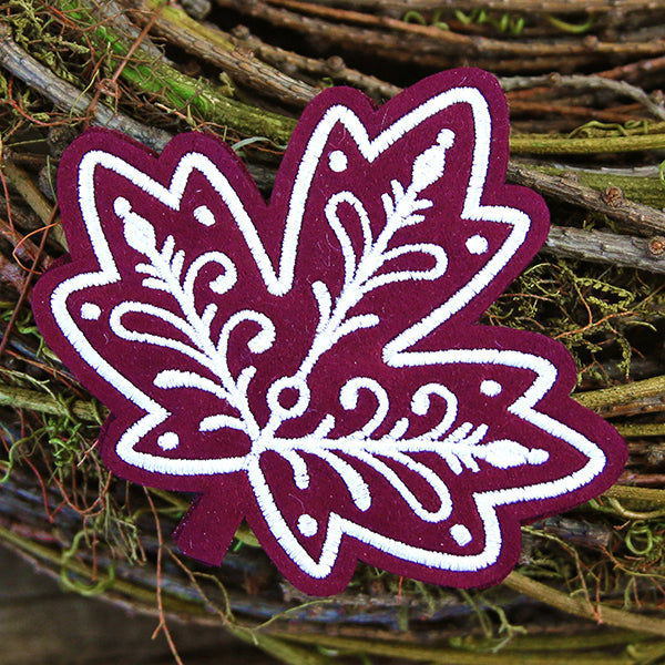 Filigree Maple Leaf (In-the-Hoop)