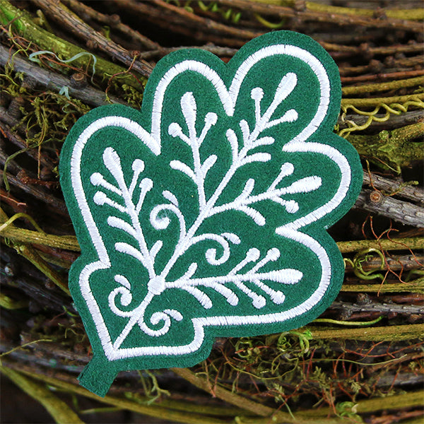 Filigree Oak Leaf (In-the-Hoop)