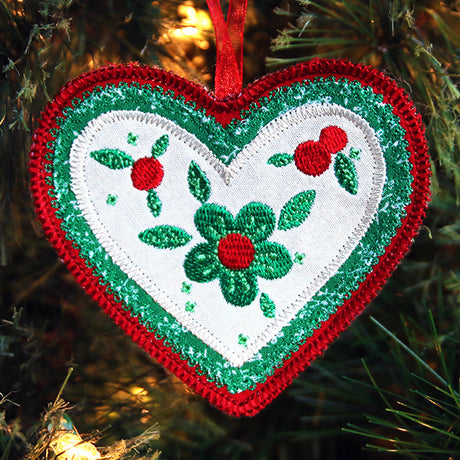 Christmas Charm Heart Ornament (In-the-Hoop)