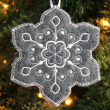 Elegant Christmas Snowflake Ornament (In-the-Hoop)