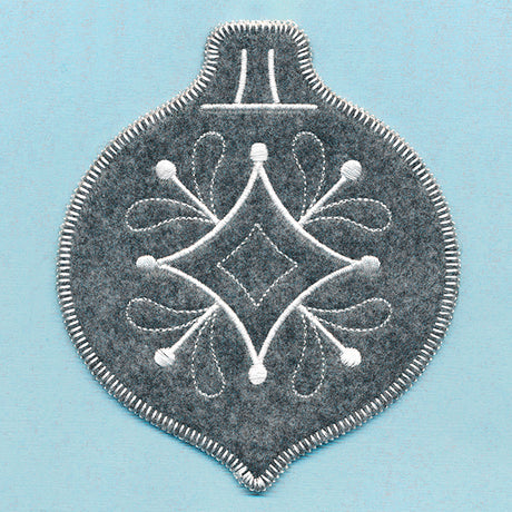 Elegant Christmas Bauble Ornament (In-the-Hoop)