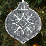 Elegant Christmas Bauble Ornament (In-the-Hoop)