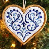 Delft Blue Christmas Cookie - Heart (In-the-Hoop)