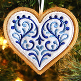Delft Blue Christmas Cookie - Heart (In-the-Hoop)