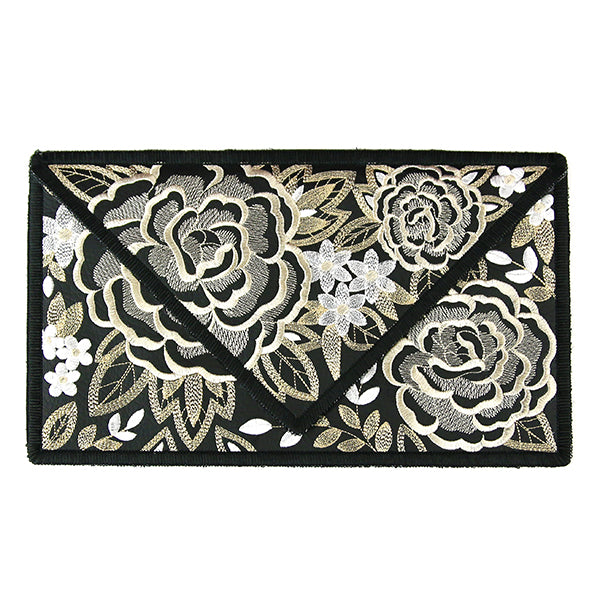 Elegant Floral Envelope Clutch (In-the-Hoop)