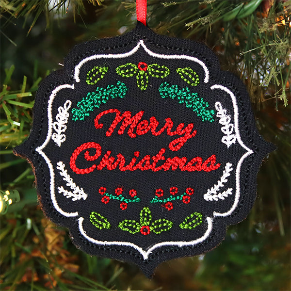 Classic Merry Christmas Ornament (In-the-Hoop)