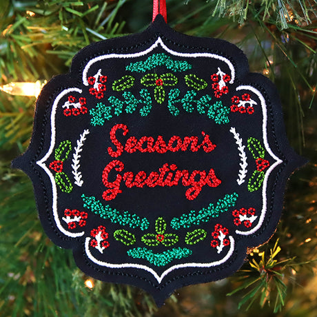 Classic Season's Greetings Ornament (In-the-Hoop)