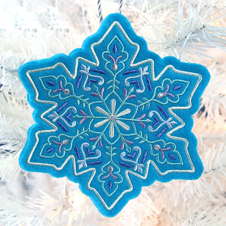 Dazzling Snowflake (In-the-Hoop)